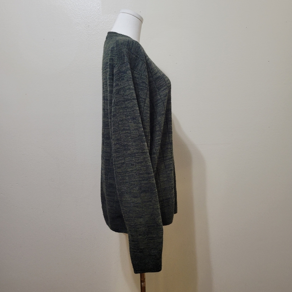 Geoffrey Beene | Vintage Knit Crewneck Sweater - Picture 4 of 6